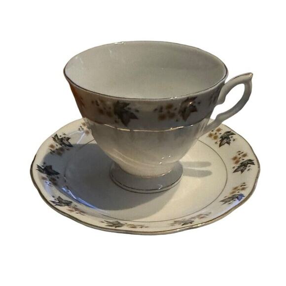 Cup & Saucer VTG Autumn Black Maple Leaves China Tree Marking Fall Coffee Tea - Picture 3 of 7